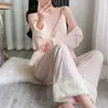 2026 Nuevo Pijama de Terciopelo de Isla para Otoño e Invierno para Mujer, Estilo Dulce Botones Ropa de Casa, Conjunto de Pijama de Tres Piezas Cálido y de Moda