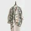 Bufanda Atmosférica Estilo Coreano para Mujer, Adecuada para Primavera, Otoño e Invierno, Diseño de Hoja de Ginkgo por Ambos Lados, Estilo Largo Engrosado, Cachemira Sintética, Adecuada para Habitaciones con Aire Acondicionado