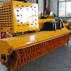 Os fabricantes fornecem veículos de saneamento de varredores de neve montados em veículos em grande escala, varredores de neve reformados, rolos de escova, varredores de neve de alta velocidade