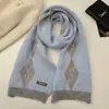 Estilo Preppy Britânico Losango Combinação de Cores Lenço Fashion para Mulheres Quente Retrô 2025 Inverno Novo Estilo Lenço Alta Qualidade