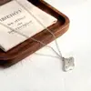 Colar de Amor Banhado a Ouro Rosa em Aço Titânio para Mulheres, Corrente para Clavícula, Pingente de Letra Moderno, Versátil de Alta Qualidade, Estilo Fresco