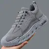 Comercio Transfronterizo de Primavera 48 Talla Grande Zapatos Tejidos de Punto Calado Zapatos Deportivos Casuales para Hombre Moda Malla Suela Suave Transpirables Zapatos para Hombre