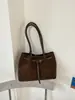 Bolsa Tote de Camurça Retrô Feminina de Ombro Novo Estilo Outono/Inverno 2026 Grande Capacidade Versátil para Trabalho Deslocamento Bolsa de Ombro Único