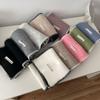 Pedido da Coreia do Sul! Meimei ~ cachecol liso estilo pequeno e perfumado feminino inverno novo cachecol com borda trancada e combinação de cores com lã