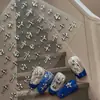 Pegatinas de arte de uñas blancas con diseño de cruz retro metálico y2k de chica picante, en relieve 3D, decoraciones de uñas DIY de alta gama, plateado