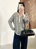 Top de punto a rayas con capucha versátil para mujer talla grande para mujer Otoño 2026 para mujeres de talla grande Simple Holgado Casual