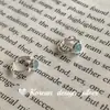 Corea del Sur joyería plateada fresca pequeña S925 plata de ley simple azul marino tesoro hebilla de oreja femenina exquisita pequeña estilo ins temperamento femenino