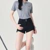 Jeans Curvos Sexys para Mujer Verano 2025 Elásticos Dos Botones Chica Popular Petite de Corte A Shorts Calientes Uso Personalizado