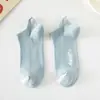 Calcetines para Hombre Calcetines Bajos Primavera y Verano Cortos de Moda para Hombre Combinan con Todo Desodorantes Absorbentes de Sudor Calcetines Deportivos para Correr Baloncesto