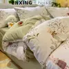 Lindo juego de ropa de cama de franela de algodón con cachorros, juego de cuatro piezas para otoño e invierno, funda de edredón engrosada, juego de tres piezas para cama individual con sábana bajera