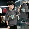 Camiseta de Algodón Puro para Niños con Estrellas por Todas Partes de Manga Corta Verano Nueva Llegada Top para Niños Niños Medianos y Grandes Atractivo Manga Media Capa Base Moderna
