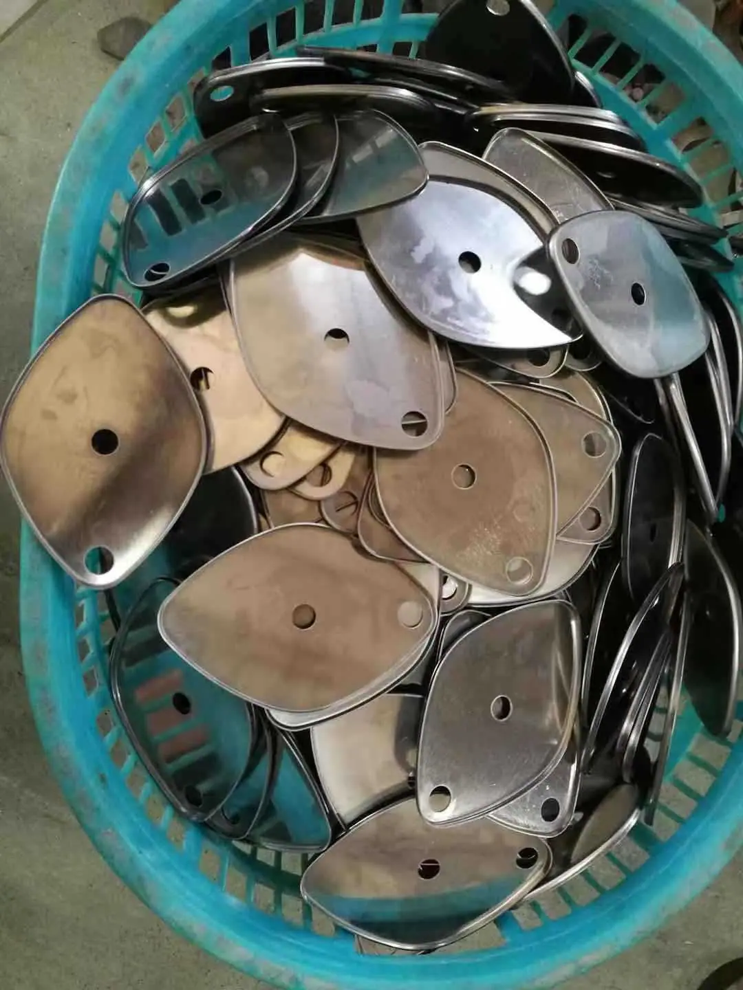 308210690461337773