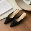Elegantes Mules de Estilo Francés con Punta Fina y Tacón Delgado para Mujer, Nuevo Modelo de Verano Adecuado para Usar con Vestidos