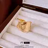Anillo Abierto Irregular Ancho Estilo Europeo y Americano, Anillo para Dedo Índice Simple y de Moda Tendencia con Diseño Único, Joyería de Mano de Nicho al por Mayor