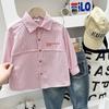 Camisa de manga larga para niños, primavera y otoño de 2025, chaqueta pequeña holgada a rayas coreana para niños grandes, ropa infantil de estilo occidental