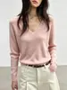 Suéter de Lã Simples Estilo Francês Quente Gola V para Mulheres, Outono e Inverno Cor Sólida Delicado Macio Manga Longa Suéter Básico de Tricô