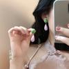 Novos Brincos Verdes Estilo Chinês Gota d'Água Femininos 2025 Novos Brincos Explosivos Acessórios Antigos para Saia Hanfu Cheongsam de Rosto de Cavalo