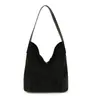 Moda Retro Elegante Versátil Bolsa de Axila para Mulheres 2026 Nova Bolsa Tote de Trabalho para Outono e Inverno Bolsa Plissada Casual Feminina