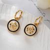 Pendientes circulares de flores para mujer, nueva moda 2024, elegantes, con hebilla de aceite en forma de gota, ligeros, de lujo, de nicho, joyería para las orejas de alta calidad.