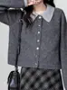 Elegante suéter de dos piezas falso en capas gris estilo universitario, top cárdigan versátil, top de punto para mujer, abrigo de otoño e invierno para mujer