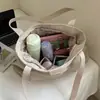 Bolso casual nuevo de gran capacidad para mujer, bolso de hombro de moda para el trabajo, bolso tote de lona simple y versátil, bolsa de compras, moderno