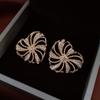 Pendientes de Lujo Ligero Medusa Retrato de Ángel Geométricos Redondos Pendientes Moda 2026 Joyería al por Mayor para Mujeres