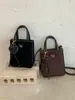Bolso de mano para mujer 2026 nueva colección: un bolso pequeño elegante y sofisticado con un diseño único, moderno y retro, perfecto como bolso cruzado o de hombro versátil