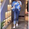 9706 Da Ai Mei Yi Yuan 2026 Outono Inicial Nova Blusa Estampada de Manga Longa Jeans Fashion para Mulheres Estilo Coreano Emagrecedor Tendência