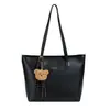 Nova bolsa feminina transfronteiriça, bolsa versátil de grande capacidade para o dia a dia, bolsa tote nicho estilo coreano, bolsa de ombro de alta qualidade