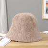 Versión coreana de la celebridad de internet en gorra tipo cubo de pelo de conejo Nueva gorra tejida para mujer gorra de pescador de felpa gorra de cubo de color liso cálida venta al por mayor