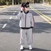 Conjunto de cárdigan de primavera para niños 2026 Nuevo Otoño-Primavera Estilo Coreano Deportivo Casual Moda Conjunto de Dos Piezas para Niños