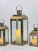 Lampião de Vento Estilo Europeu Suporte de Vela de Aço Inoxidável Lanterna de Vidro Dourada Lâmpada à Prova de Vento Lâmpada de Manteiga para Exterior Ornamento de Decoração