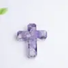Adorno de Cruz de Cristal Natural Relleno de Resina Decoración de Escritorio Cruz de Yoga Epoxi con Piedra Triturada Hecho a Mano