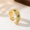 Colar, brincos e pulseira de trevo de quatro folhas com diamantes, estilo popular, luxo leve, conjunto de moda, temperamento simples e versátil, preço de fábrica