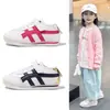 Zapatos para niñas, estilo Forrest Gump, nueva colección primavera/otoño 2026, zapatillas para bebé, zapatillas deportivas para niños, zapatillas blancas para niños, Wenzhou
