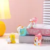 Caja Misteriosa Sueño Colorido del Ganso Figura de Mascota Linda de Dibujos Animados Juguete de Moda Adorno de Artesanía de Resina Decoración de Escritorio