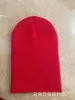 Gorro de punto cálido para otoño e invierno, gorro de lana acrílica de color sólido con tablero ligero que combina con todo para mujer, gorro de punto de estilo coreano para hombre, venta al por mayor de fábrica