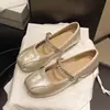 Zapatos Mary Jane Plateados con Pedrería, de Tacón Bajo Cuadrado, Estilo Francés, Novedad de Otoño, para Mujer, Zapatos de Piel para Combinar con Faldas