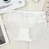 Nuevas bragas sexys de encaje hueco sin costuras para mujer, entrepierna de algodón puro, antibacterianas, satén, ropa interior cómoda de cintura media para mujer