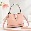 Bolso de Cubo para Mujer 2025 Nuevo Estilo Empalme Color Contrastante Bolso de Mano Simple y Popular Bolso Bandolera de Hombro de Mano para Mujer Trendy