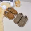 Zapatos de Piel con Velcro para Niñas 2026 Primavera y Otoño Nuevos Estilo Británico Moda Infantil Zapatos Casuales Zapatos Casuales para Bebé