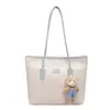 Bolsa de Ombro Feminina Grande Capacidade Texturizada Primavera/Verão 2026 Nova Casual Estampada Bolsa Tote para Ombro Tendência Estilosa para o Dia a Dia