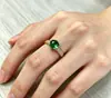 Anel vintage de luxo leve para mulheres, anel de zircônia microincrustada bicolor dourado e prateado, anel aberto ajustável multicolorido com um toque de nicho de alta qualidade