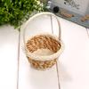 Cesta de flores trançada Tubo de plástico Cesta para arranjos de flores Imitação de vime Estilo pastoral Cesta pequena portátil Enfeites para casa Natureza morta Adereços