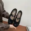 Primeiro Encontro Jifa Sapatos Baixos Planos Redondos de Fivela Única Franceses Femininos Chegada Nova da Primavera Off-White Sapatos Wanwan
