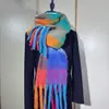 Bufanda para Mujer Otoño e Invierno Estilo Coreano Nuevo Estilo Europeo y Americano Engrosada de Moda Hilo Circular Cuadros Arcoíris Cálida para el Cuello Moda