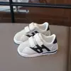 Zapatos Suaves para Bebé Niño Primavera y Otoño, Zapatos para Caminar de Bebé Niña, Tenis Antideslizantes, Zapatos Cómodos para Niños Pequeños, Zapatos de Entrenamiento con Velcro