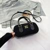 Outono e inverno novo nicho de moda design retro moderno portátil personalidade bolsa feminina 2024 um ombro elegante pequena bolsa quadrada