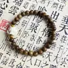 Populares Pulseiras Naturais de Sândalo Verde em Cubo de Açúcar à Venda em Áreas Turísticas, Contas de Oração Estilo Xizang de Sândalo e Sândalo Negro para Homens e Mulheres