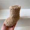 Botas de Nieve Estilo Coreano para Niñas 2026 Invierno Nuevos Zapatos de Algodón para Niños Botas Cálidas de Media Caña con Forro Polar Zapatos Peludos de Bebé para Niñas